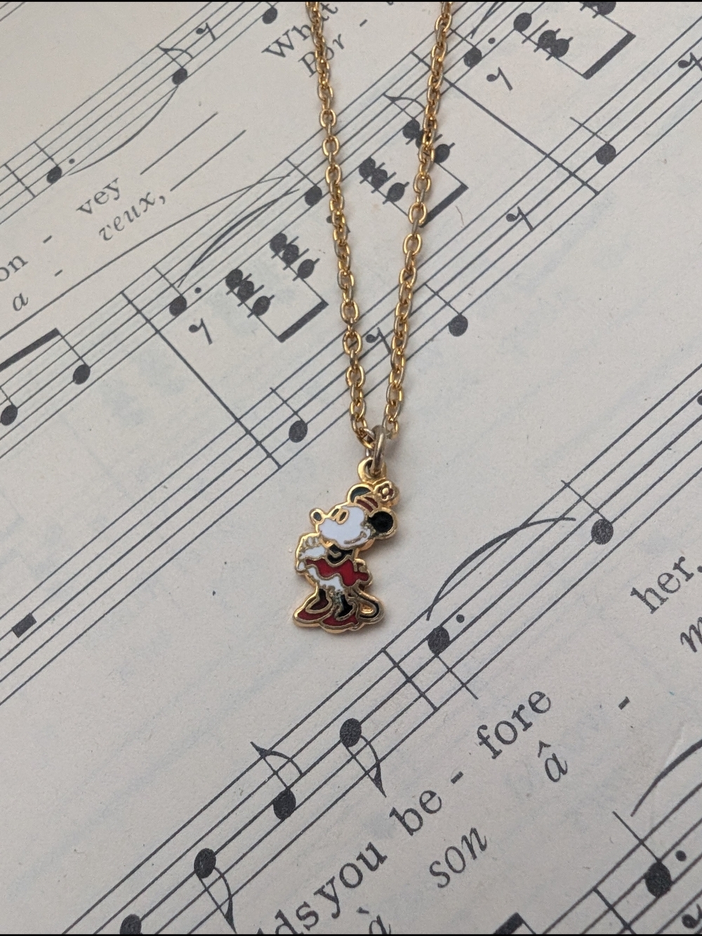 Vintage Gold-Tone Enamel Disney Minnie Mouse Pendant Necklace - White & Red